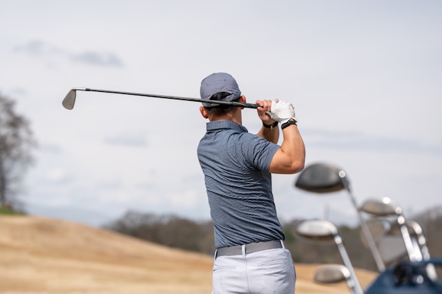 How Spinal Decompression Helps Golfers, Runners, and Active Adults in Cleveland